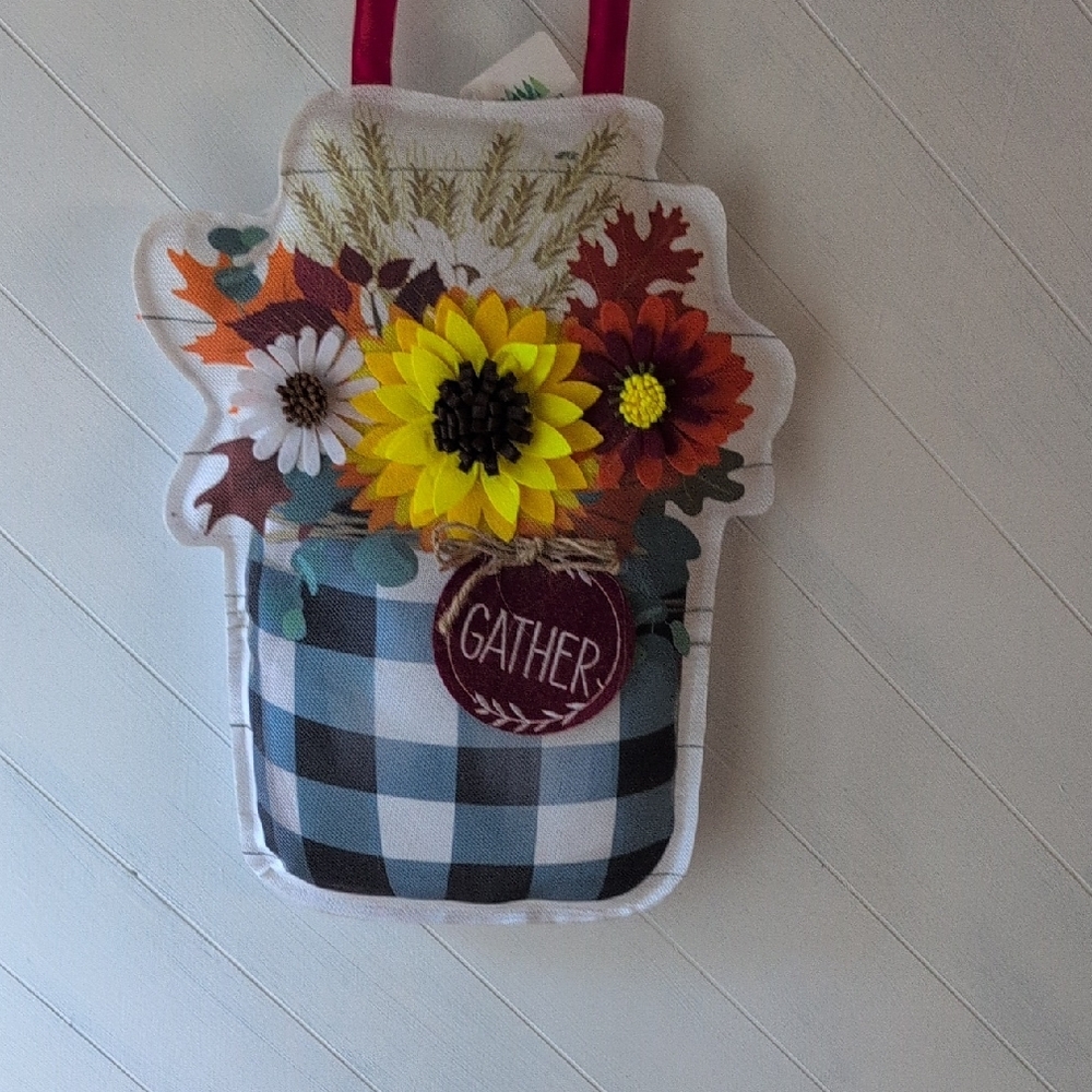 Floral Plaid Wall Hanging Decor